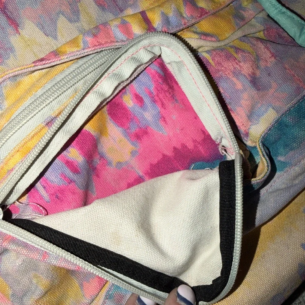 KAVU Rope Sling Crossbody Bag Coastal Tie Dye Outdoor Gorpcore Hike Nature